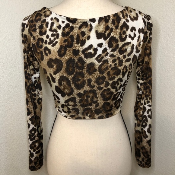 PrettyLittleThing Tan Leopard Slinky O Ring Long Sleeve Crop Top Size US-6 - Picture 10 of 14